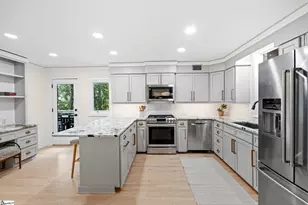 310 Henderson Rd, Greenville, SC 29607 - Photo 9