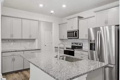 313 Cub Court, Greenville, SC 29609 - Photo 3