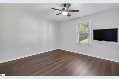 211 N Catherine Street, Pickens, SC 29671 - Photo 19