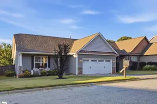 318 Stallion Rd, Greenville, SC 29617 - Photo 3