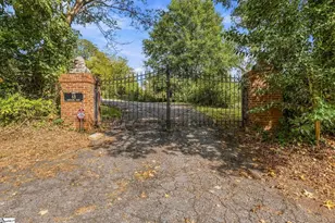 48 Crestline Rd, Greenville, SC 29609 - Photo 3