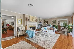 48 Crestline Rd, Greenville, SC 29609 - Photo 9