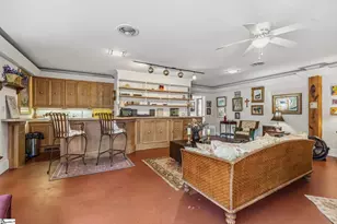 48 Crestline Rd, Greenville, SC 29609 - Photo 15