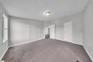 8 Riverbreeze Rd, Greenville, SC 29611 - Photo 13