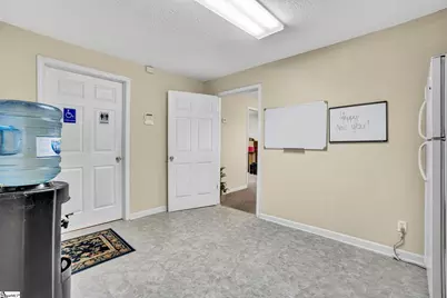 780 E Main Street, Laurens, SC 29360 - Photo 17