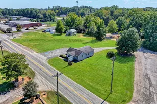 780 E Main St, Laurens, SC 29360 - Photo 31