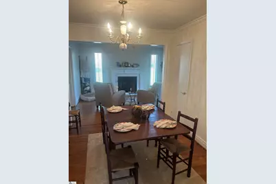 19 E Circle Avenue, Greenville, SC 29607 - Photo 5