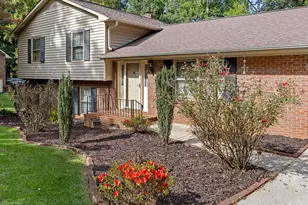 239 Briarcreek Dr, Spartanburg, SC 29301 - Photo 5