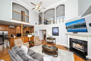 127 Warren Dr, Easley, SC 29642 - Photo 7