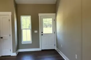 295 Harry Dr, Anderson, SC 29624 - Photo 5