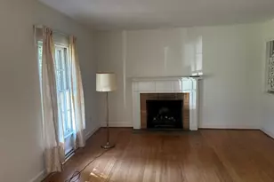 402 Chestnut St, Clinton, SC 29325 - Photo 9