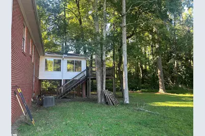 402 Chestnut Street, Clinton, SC 29325 - Photo 7