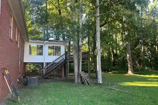 402 Chestnut St, Clinton, SC 29325 - Photo 7