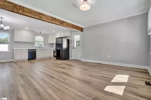 105 Summer St, Easley, SC 29642 - Photo 17