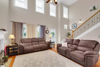 204 Ridenour Avenue, Greenville, SC 29617 - Photo 7