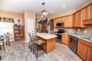 341 Archway Dr, Moore, SC 29369 - Photo 9