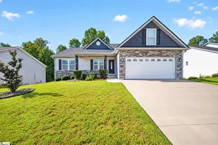 436 Shoreline Blvd, Boiling Springs, SC 29316 - Photo 5