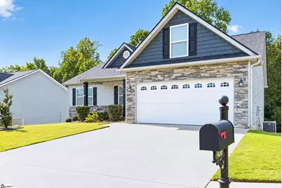 436 Shoreline Boulevard, Boiling Springs, SC 29316 - Photo 1