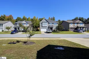 203 Icebow Rd, Fountain Inn, SC 29644 - Photo 5