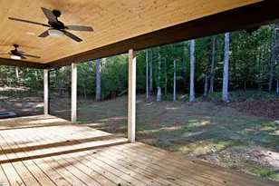 223 Long Bay Dr, West Union, SC 29696 - Photo 37