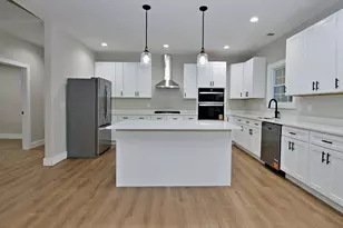 223 Long Bay Dr, West Union, SC 29696 - Photo 11