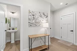 605 Vestrella Rd, Greenville, SC 29605 - Photo 13