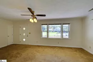 127 Bessie Ave, Greer, SC 29651 - Photo 7