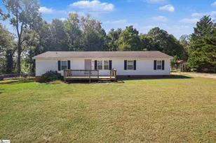 236 Angells Dr, Woodruff, SC 29388 - Photo 3
