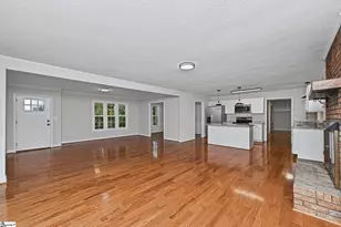 202 Elmhurst Rd, Greenville, SC 29611 - Photo 7