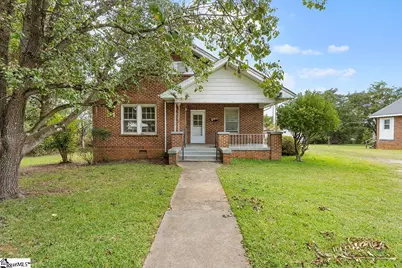 92 Fourth Street, Greenwood, SC 29646 - Photo 1