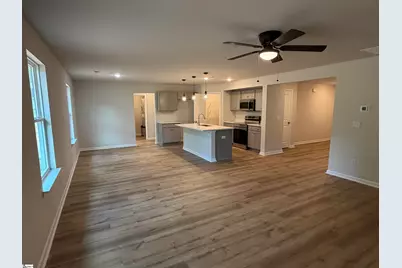 132 Barwood Circle, Greenville, SC 29611 - Photo 5