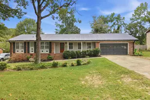 14 Heathwood Cir, Taylors, SC 29687 - Photo 1