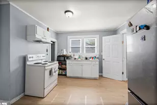 225 Spring Valley Rd, Greenwood, SC 29649 - Photo 19