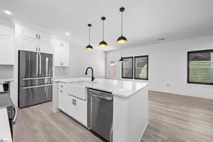29 Heard Dr, Greenville, SC 29605 - Photo 13