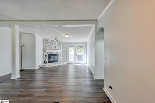 637 Ranch Rd, Laurens, SC 29360 - Photo 3