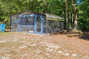 637 Ranch Rd, Laurens, SC 29360 - Photo 35