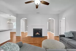 201 St Lucie Dr, Simpsonville, SC 29681 - Photo 5