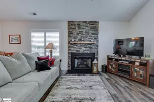306 Woodruff Park Ln, Simpsonville, SC 29681 - Photo 5