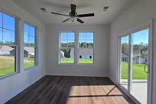 13 Halsey St, Central, SC 29630 - Photo 3