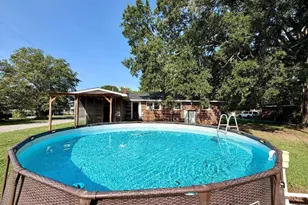 200 Burton Dr, Calhoun Falls, SC 29628 - Photo 25