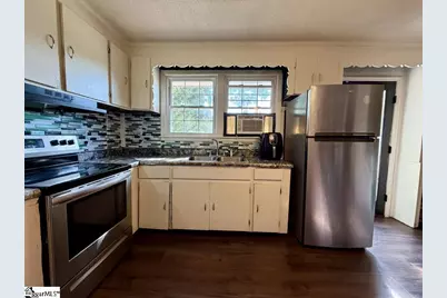 200 Burton Drive, Calhoun Falls, SC 29628 - Photo 5