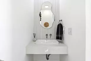 102 Frank St, Greenville, SC 29601 - Photo 23