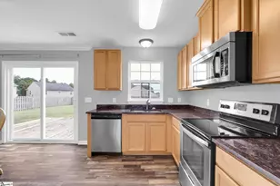 111 Bridgeville Way, Boiling Springs, SC 29316 - Photo 3
