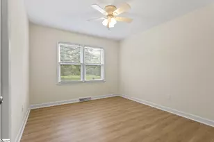 128 Colvin Rd, Greenville, SC 29615 - Photo 21
