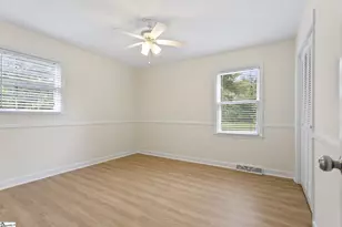 128 Colvin Rd, Greenville, SC 29615 - Photo 23