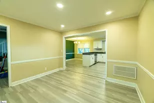 107 Courtneybrook Trail, Mauldin, SC 29662 - Photo 11