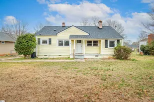 220 Donnan Rd, Greenville, SC 29687 - Photo 1