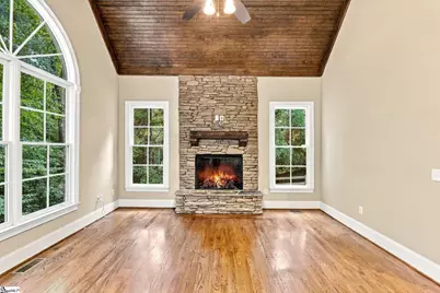 2054 Cleveland Street Extension, Greenville, SC 29607 - Photo 11