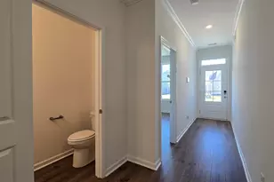 28 Halsey St, Central, SC 29630 - Photo 7
