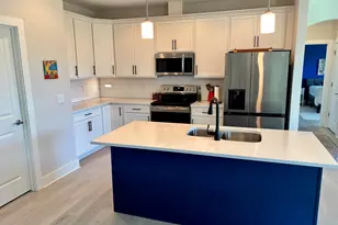 909 Novelty Dr, Greer, SC 29651 - Photo 5
